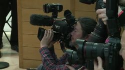 CLEAN : UK coins to feature new portrait of Queen Elizabeth II News Clip