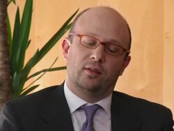 HD: Businessman In Discussion Stock Footage