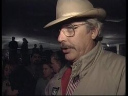 USA: IOWA: PRESIDENTIAL ELECTION RACE: BUSH/GORE News Clip