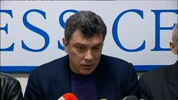 Nemtsov urges West to impose sanctions on Russian leaders Instructional Video