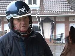 CLEAN: Preparing for the Prix d'Amerique News Clip