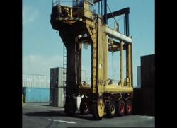 RR7650A UK BRITAIN'S ECONOMIC CRISIS News Clip