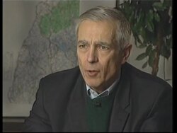 Interview with Democratic presidential hopeful News Clip