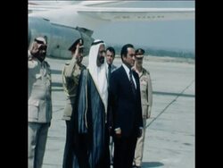 SYND 18 9 78 ARRIVAL DUBAI'S OF SHIEKH MAKTOUM TO EGYPT News Clip