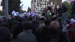 Protest against Russian involvement in Syria Instructional Video