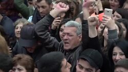 Armenian protest leader addresses huge crowd amid political impass News Clip