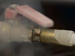 side view : Water Pipe become frezen Stock Footage