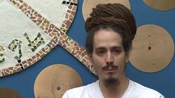 VOICED : Carnaval en Rio sobra la samba pero falta el dinero News Clip