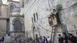 Greek Orthodox Patriarch leads Holy Thursday Mass in Jerusalem News Clip