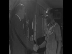 SYND 22 6 68 SHEPHERD GOWAN TALKS Instructional Video