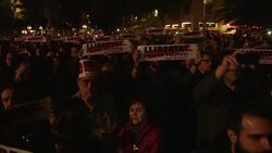 CLEAN : Spain: Pro independence protesters gather to defend democracy News Clip