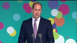 The Queen celebrates her 90th birthday with a giant street party in The Mall News Clip