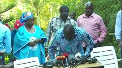 CLEAN : Ugandan opposition candidate Besigye holds final rally News Clip