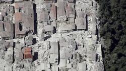 AP Photographer Recounts Italian Quake Disaster News Clip