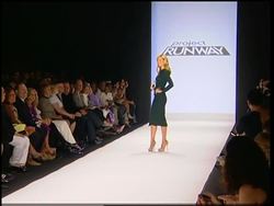 Heidi Klum introduces Project Runway finalists at New York fashion week News Clip
