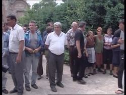 KOSOVO: SERB OPPOSITION LEADER MEETS ORTHODOX CHURCH LEADER News Clip