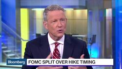 Clarida: The Fed Is Sending Mixed Messages News Clip