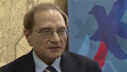 Latest on the situation with the ruble, analyst and former finance minister comments News Clip