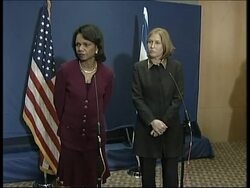 AP pictures of the US Sec of State with Livni News Clip