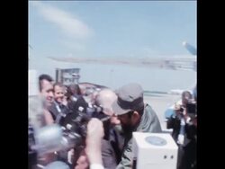 SYND 30-5-72 PRESIDENT FIDEL CASTRO ARRIVES IN BUDAPEST News Clip