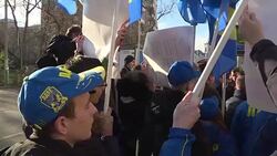 CLEAN : Russian ultra nationalists in pro Catalan separatist protest News Clip