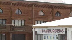 CLEAN : LOreals former CEO kicks up a stink over fast food joint News Clip