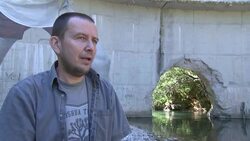 Campaigners paint protest mural on Konjic dam Instructional Video