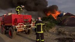 Fires Started In Calais Migrant Camp During Evacuation News Clip