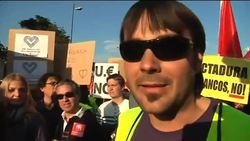 Protests continue in central Madrid, paralysing Cibiles Square News Clip