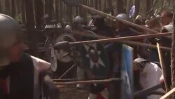 Orcs, Hobbits and elves take part in Battle of the Five Armies Instructional Video