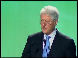 Former US president Bill Clinton speaks at international summit News Clip