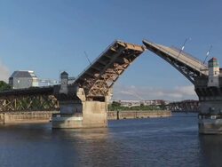 Draw bridge in Portland Oregon Stock Footage
