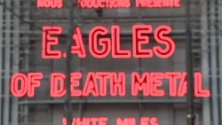 CLEAN : Eagles of Death Metal arrive at the Olympia in Paris News Clip