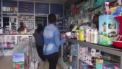 VOICED : Un dia libre al mes en Zambia por la menstruacion News Clip