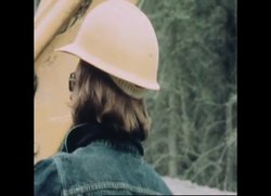 RR7633B ALASKA TROUBLE WITH THE PIPE News Clip