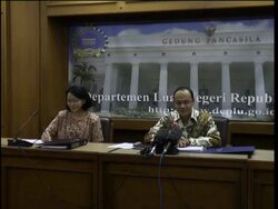 WRAP FMinistry briefing on Sri Lankan asylum seekers; ship ADDS protest News Clip