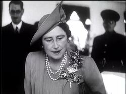 THE QUEEN VISITS BRITISH WOUNDED - News Clip