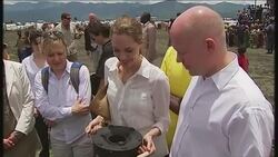 Actress and UK foreign secretary visit to raise awareness of war zone rape Instructional Video