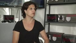 The micro console with a $100 price tag  revealed at E3 ++NEW 1115 GMT++ Instructional Video