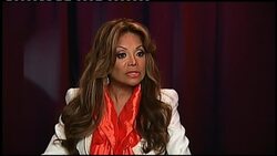 Star talks about her famous family background News Clip