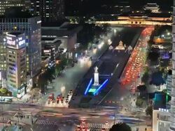 WS T/L Traffic moving at Gwanghwamun Square / Seoul, South Korea Stock Footage