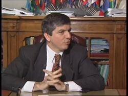 USA / COLOMBIA: ILLEGAL DEAL INVESTIGATION News Clip