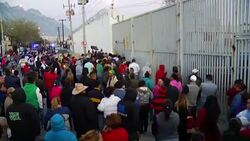 VOICED : Al menos 52 muertos y 12 heridos en motin en carcel de Mexico News Clip