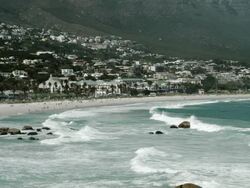 Ocean tide coming into the bay Stock Footage