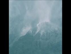 SYND 15 5 78 ERUPTION OF MAYON VOLCANO IN MANILA News Clip