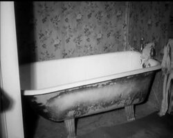 WHAT'S NEW - ""CHEZ NOUS""? News Clip