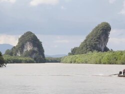 Krabi landmark (Kanaab Nam Cliff), Thailand. Stock Footage