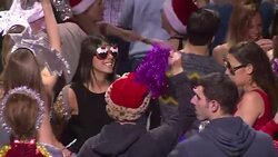 CLEAN : Fuelled by coffee Londoners hit morning disco before work News Clip