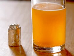 Effervescent tablet Stock Footage