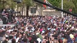 VOICED : ETA entrega armas y explosivos tras 40 anos de violencia News Clip